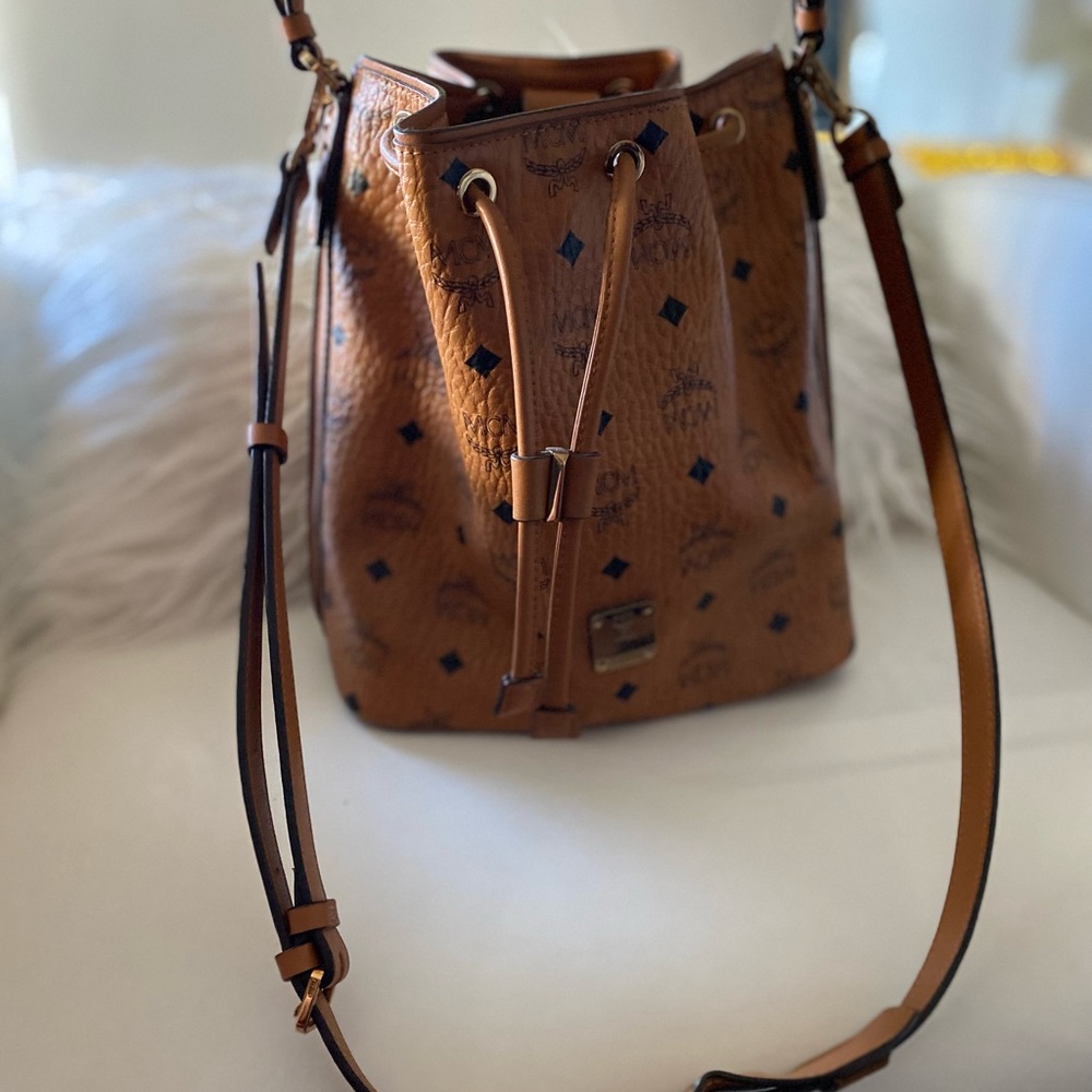 AUTHENTIC MCM Cognac BUCKET BAG